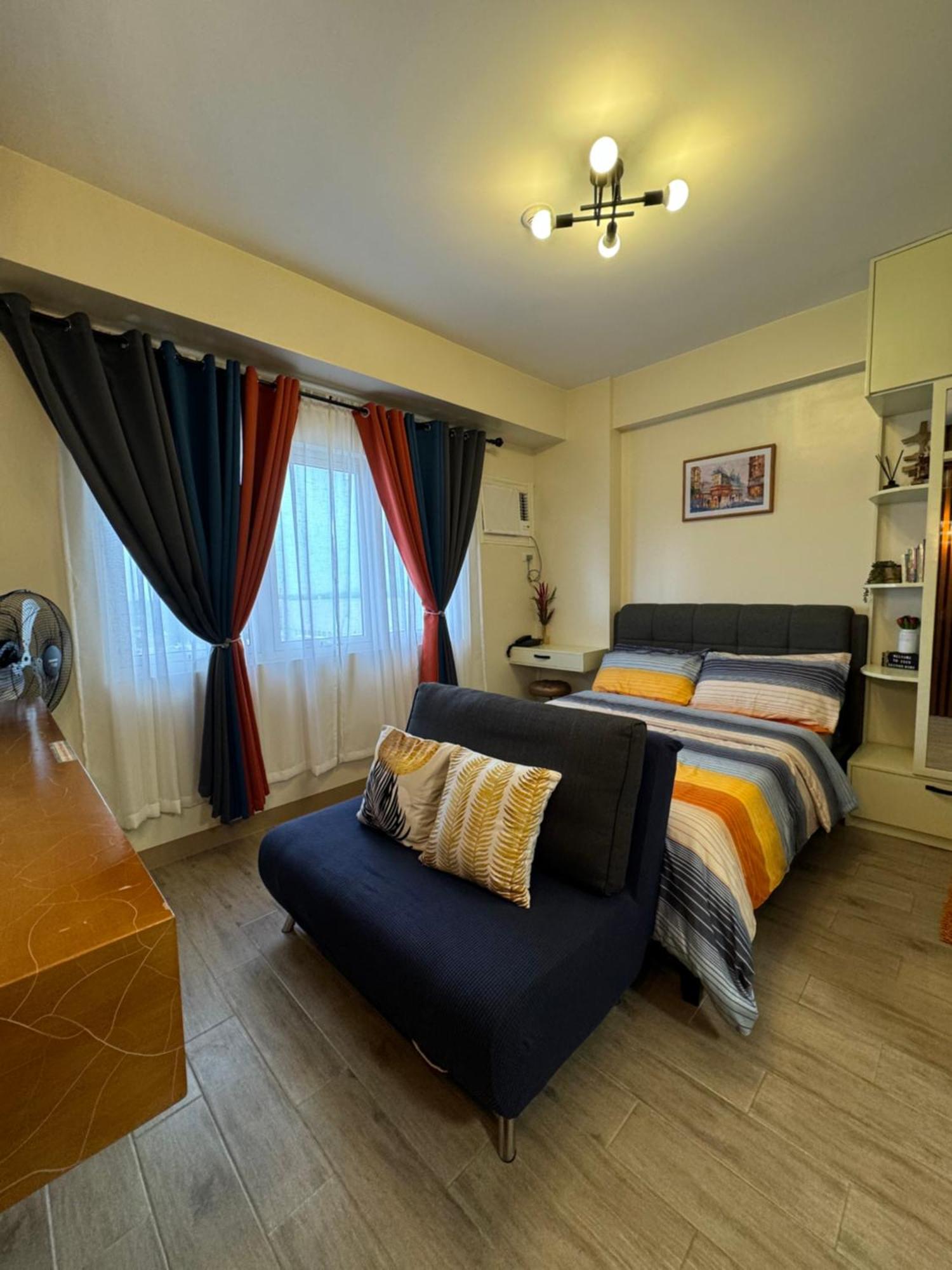 Condo Home With Fast Wifi In Bacolod City Exterior foto